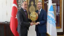 Pendik Belediyesi’nden Filistin’e Kırtasiye, Erzak ve Kıyafet Yardımı...