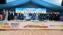 RİZELİLER DERNEĞİ'NİN '3. HAMSİ FESTİVALİ' YÖRESEL LEZZETLERLE AĞIZLARI, COŞKULU EĞLENCELERİYLE GÖNÜLLERİ ŞENLENDİRDİ...